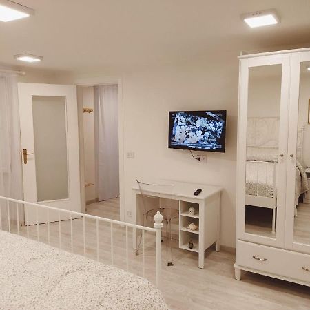 Апартаменты Interno25 Таранто Экстерьер фото